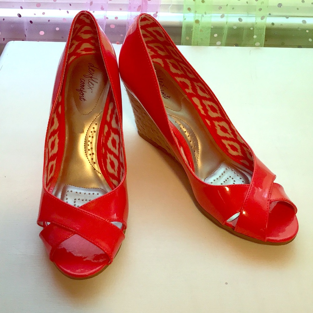 Dexflex Comfort Open-Toed Wedges